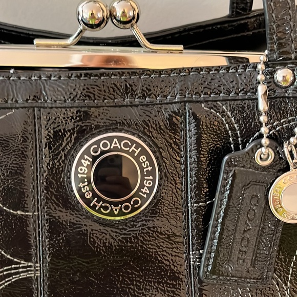 VINTAGE COACH PATENT LEATHER KISS LOCK BLACK F19215 - Picture 3 of 12